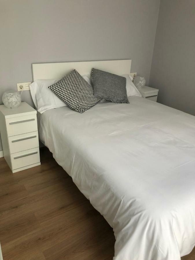 Apartaments L'Ametller Cervera  Dış mekan fotoğraf